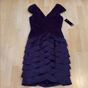 Adrianna Papell Dress 💜